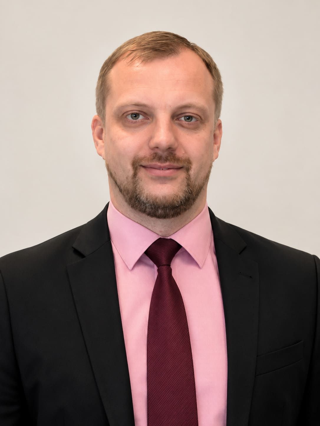 Максим Владимирович Осмоловский