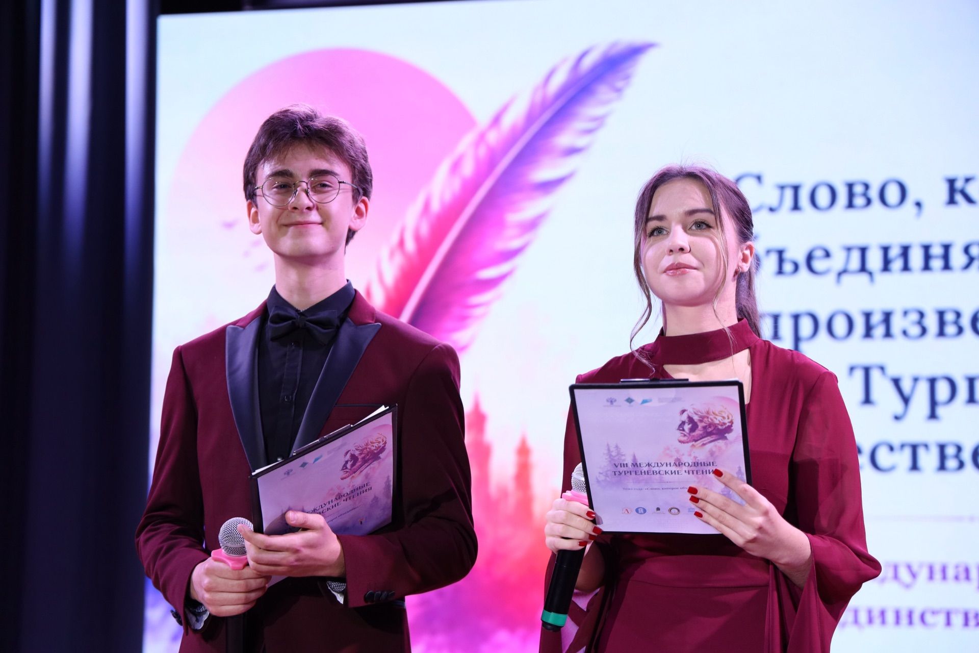 Сила художественного слова: в школе «НИКА» открылись VIII Международные Тургеневские чтения
